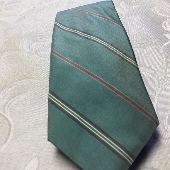 CHRISTIAN DIOR. SILK TIE just besutiful rare colors. - Picture 5 of 8